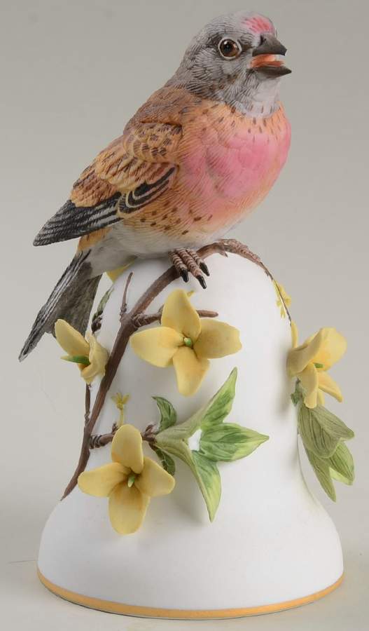 Bird Bells-Porcelain Linnet - No Box by Franklin Mint-1