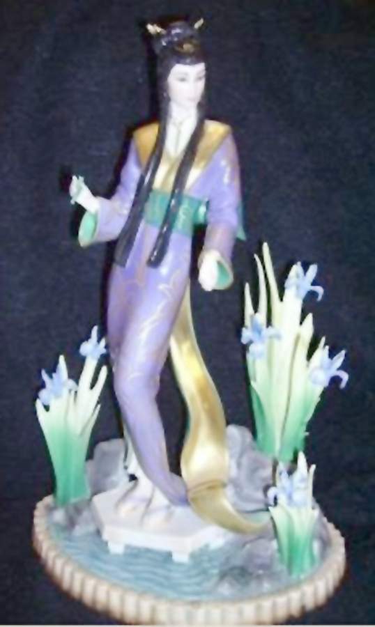 Princess & Blossoms Ayame-Princess Of Iris Blossoms - No Box by Franklin Mint-1