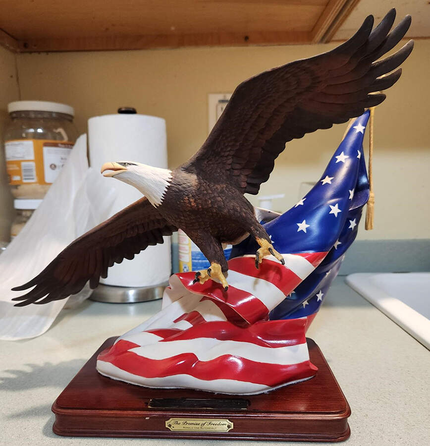 Ronald Vonruyckevelt Eagles Promise Of Freedom - No Box by Franklin Mint-1