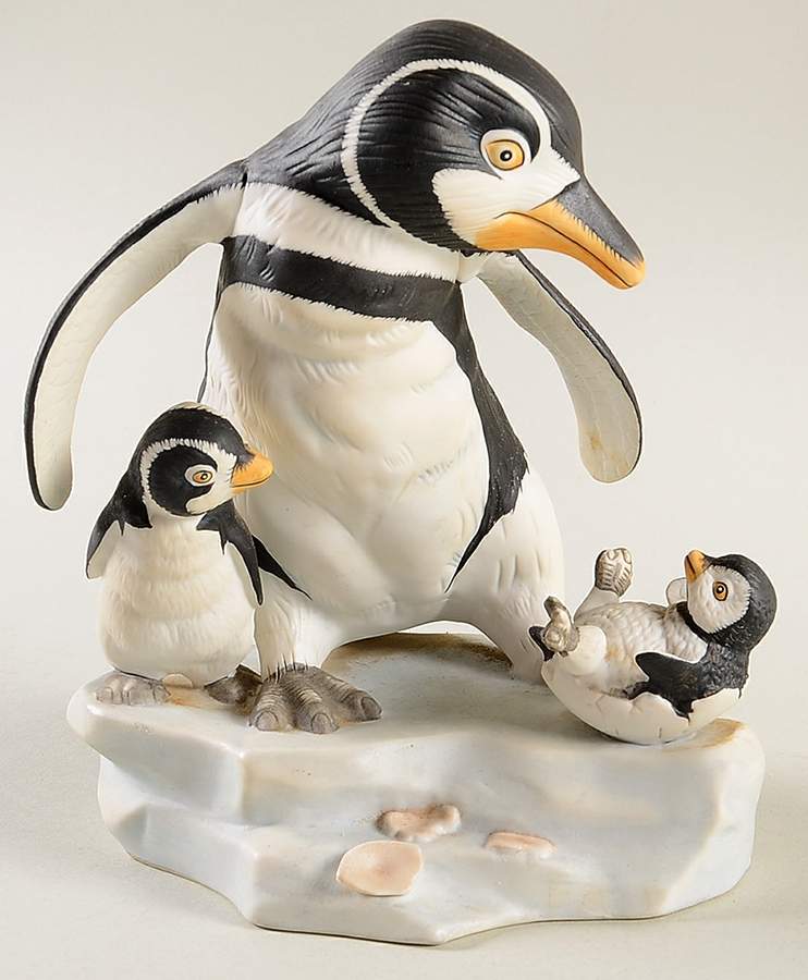 Penguins Wow! - No Box by Franklin Mint-1