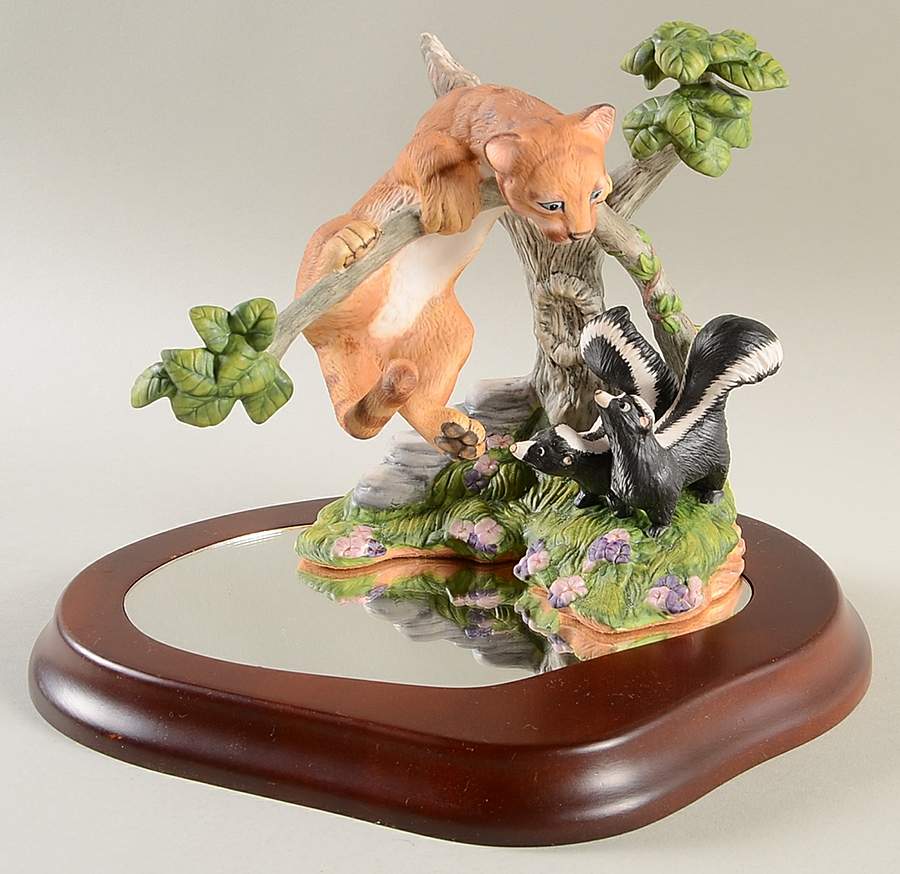 Susan Eaton Animals Out On A Limb - No Box by Franklin Mint-1