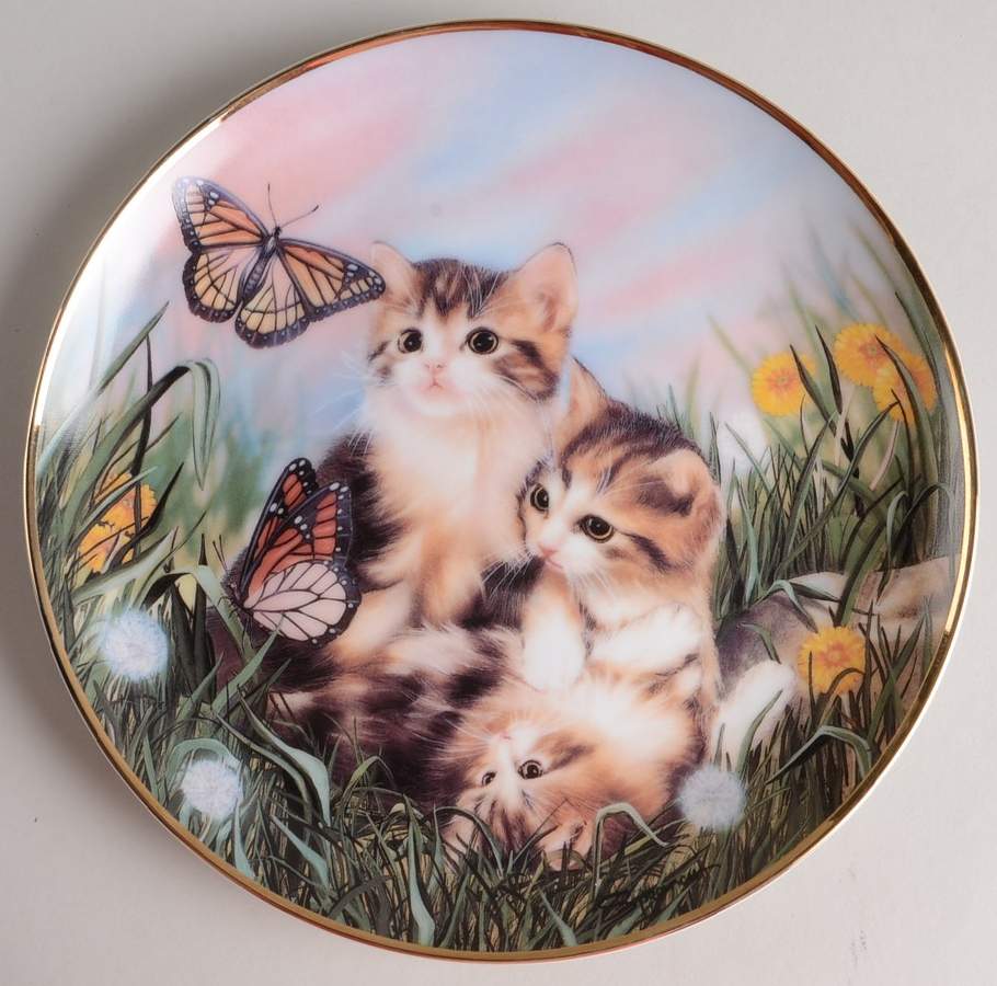 Craig Sprovach Kittens Chasing Butterflies - No Box by Franklin Mint-1