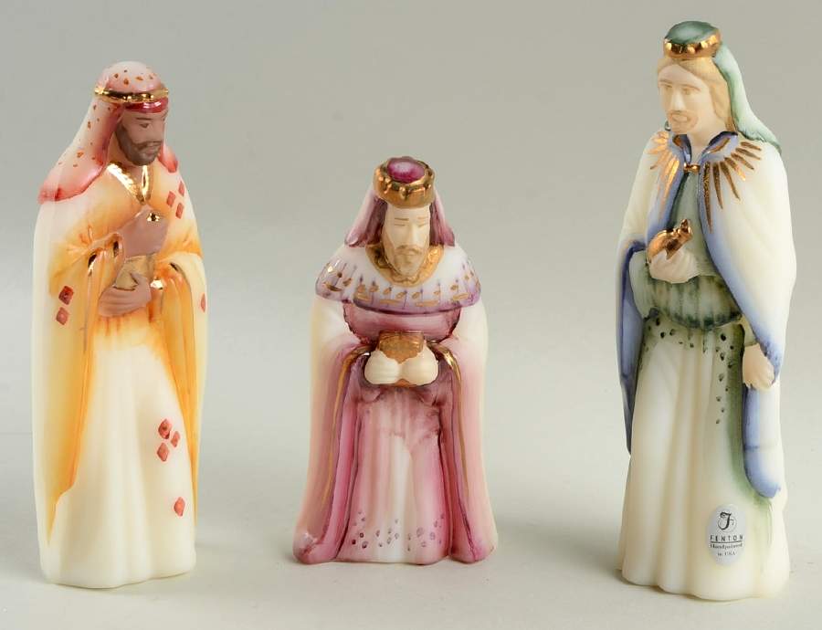Fenton Nativity-First Edition The Wisemen-Set Of 3 - Boxed by Fenton-1