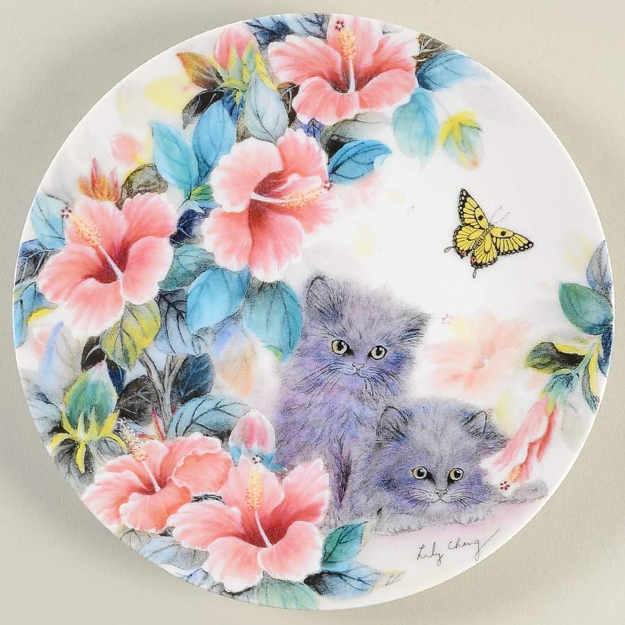 Petal Pals Summer Surprise - No Box by WS George-1