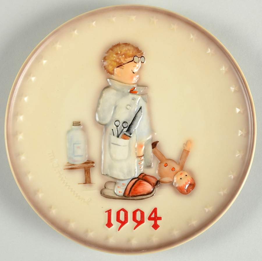 Hummel Annual Plate-Goebel Doctor - No Box by Goebel-1
