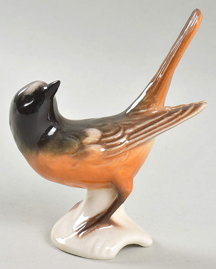 Bird Figurines Redstart-Glazed - No Box159a by Goebel-1