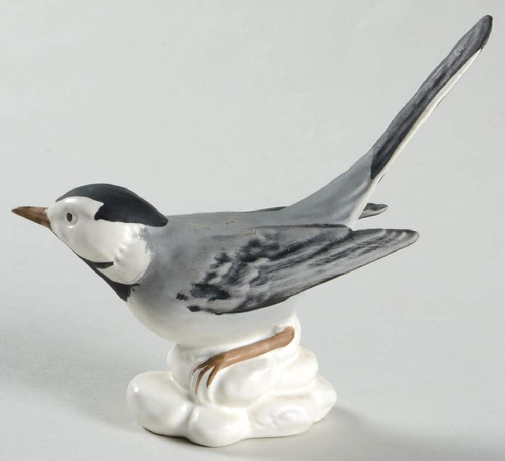 Bird Figurines White Wagtail - Boxed by Goebel-1