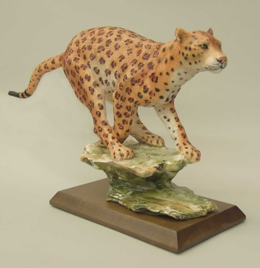 Dear Studios Spotted Leopard - With Box by Goebel-1