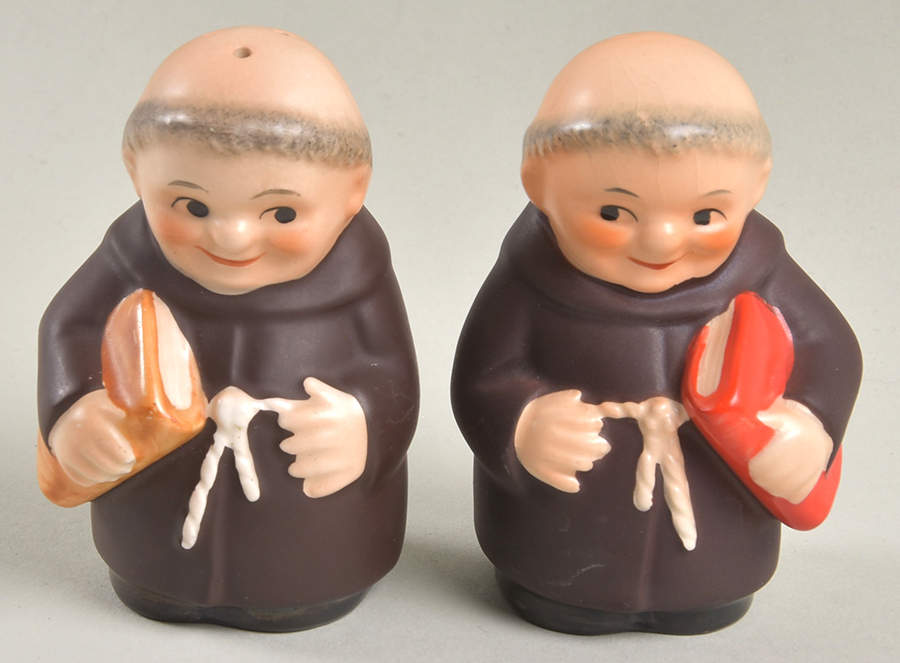 Friar Tuck Tm3-Salt & Pepper With Bible - Tm3-Salt & Pepper With Book by Goebel-1