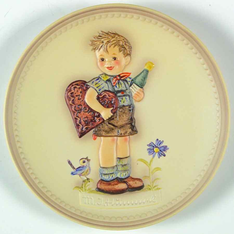 Celebration Plates Valentine Joy - Boxed by Goebel-1