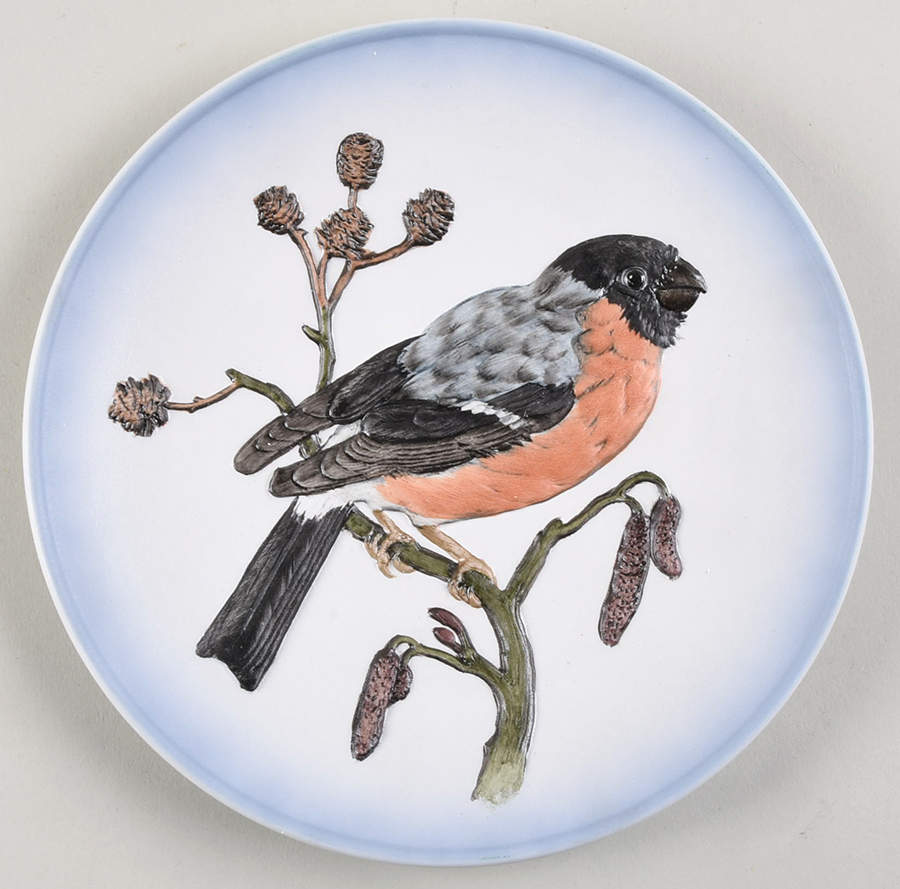 Wildlife Bullfinch - No Box by Goebel-1