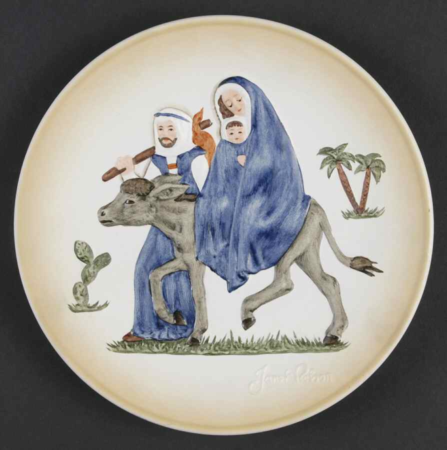 Janet Robson Christmas Plate Flight Into Egypt - With Box by Goebel-1