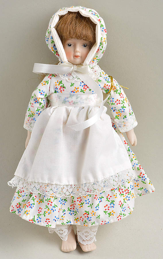 Doll of the Month 1991 Miss August - No Box by Gorham-1