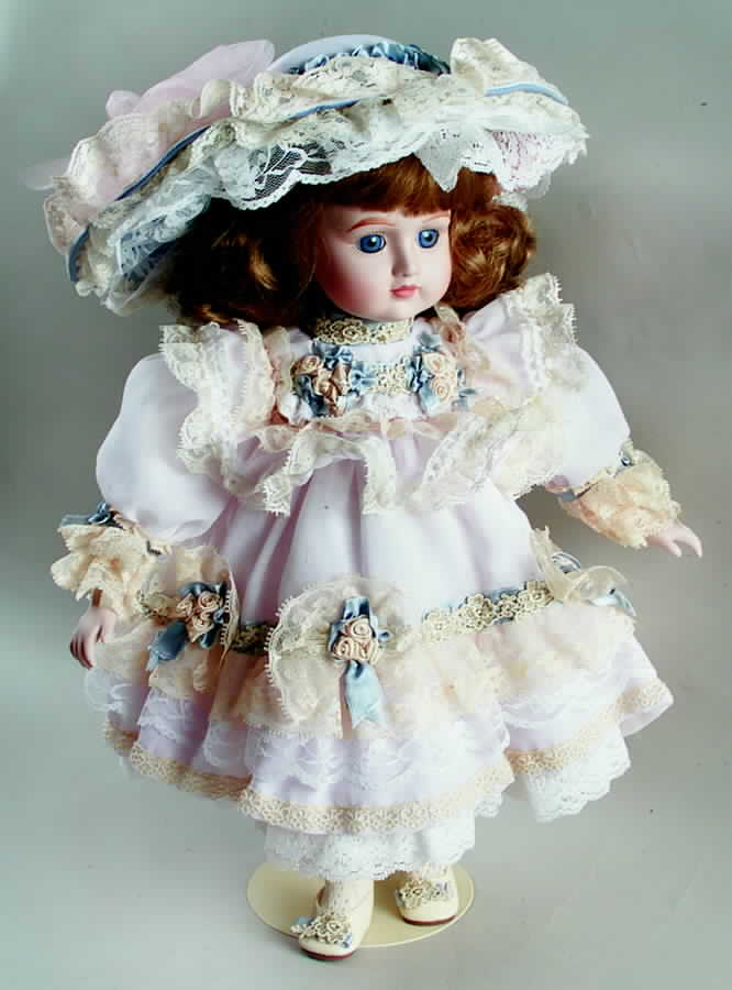 Les Belles Bebes Desiree-Au Clair De La Lune - No Box by Gorham-1