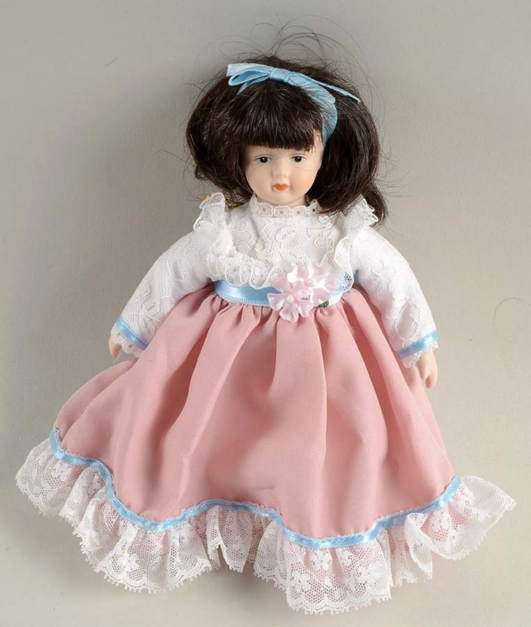 Gorham Dolls The Flower Girl - Boxed by Gorham-1