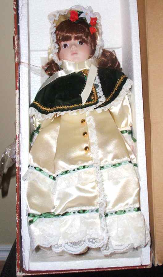 Gorham Dolls Nanette-Musical - Boxed by Gorham-1