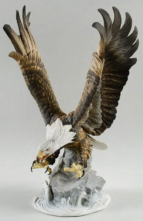 Gallery Birds Bald Eagle - No Box by Gorham-1