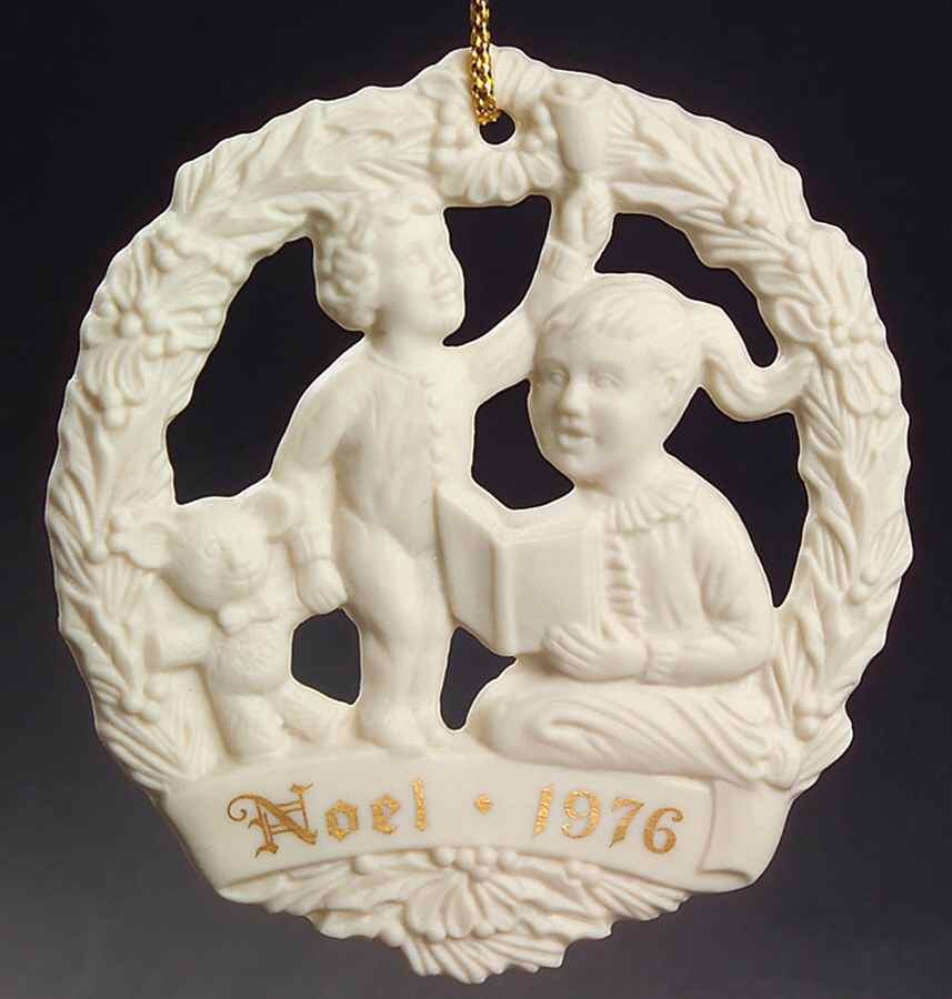 Joys of Christmas Medallions Christmas Caroling - No Box by Gorham-1