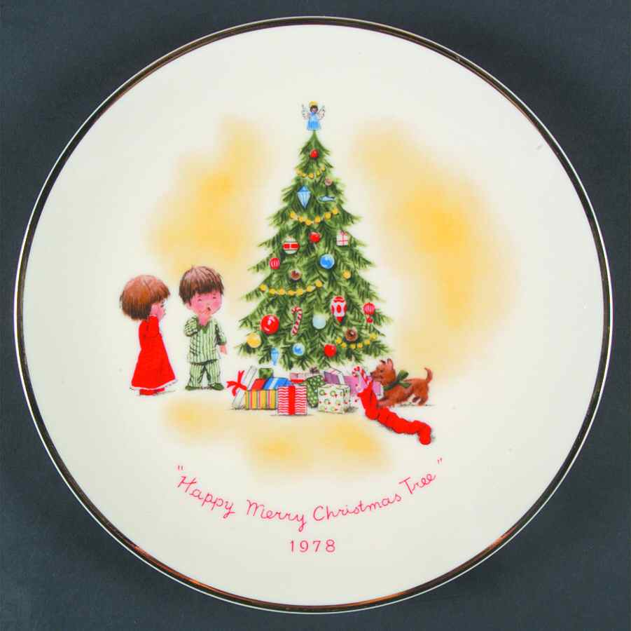 Moppets Christmas Plate The Presents - Boxed by Gorham-1