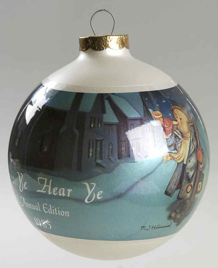 Hummel Ball-Ornament Hear Ye, Hear Ye - Boxed by Goebel-1