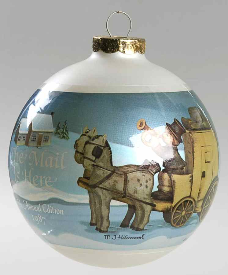 Hummel Ball-Ornament The Mail Is Here - Boxed by Goebel-1
