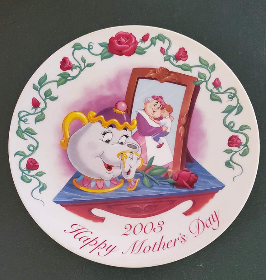 Disney Mother's Day Plates A Reflection Of Love - Boxed by Grolier-1