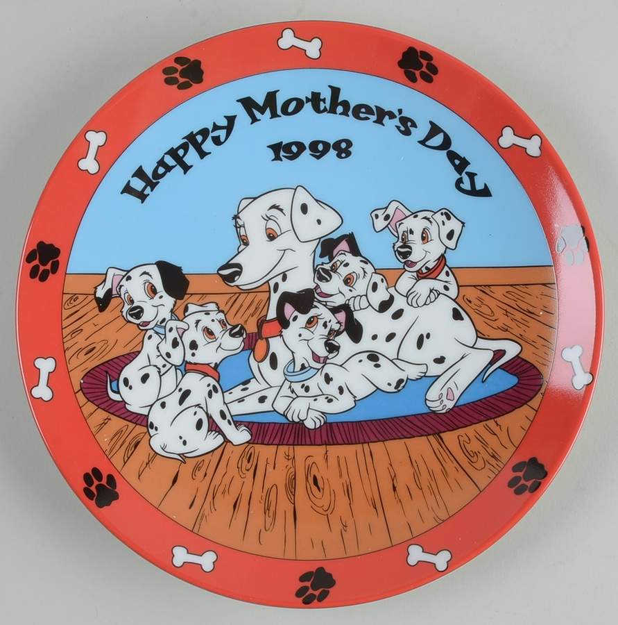 Disney Mother's Day Plates Puppy Love - Boxed by Grolier-1