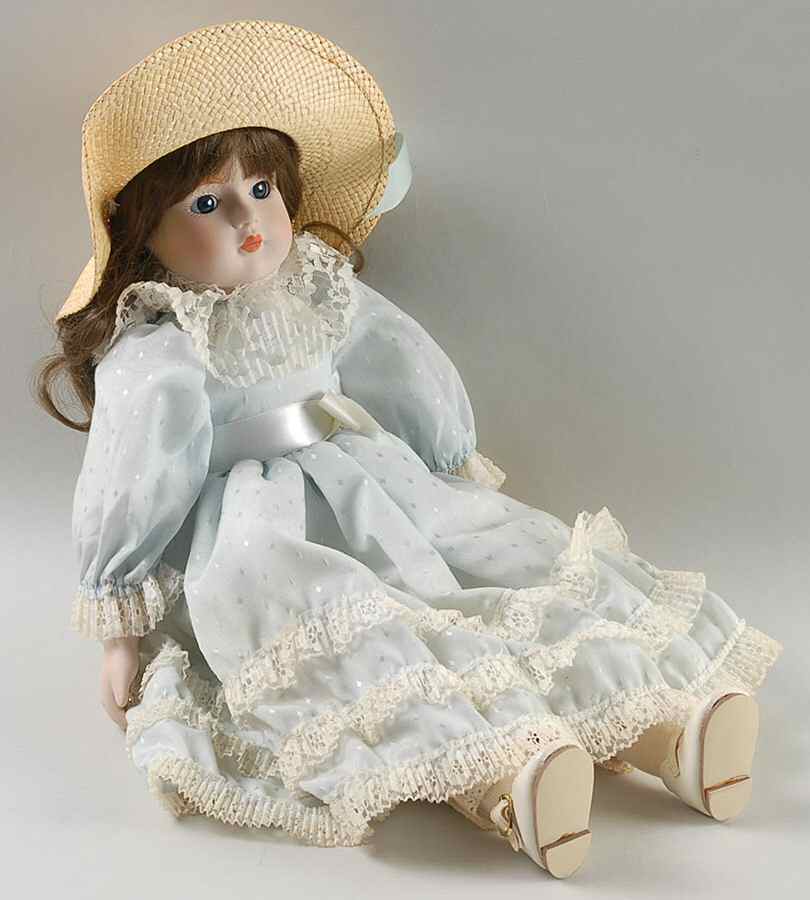 Petticoats and Lace Dawn-Everything Is Beautiful - No Box by Gorham-1