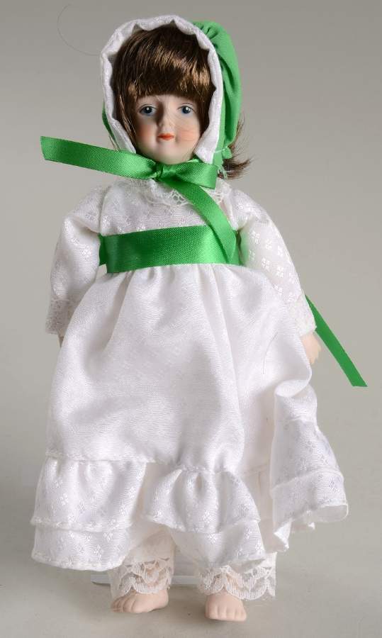 Doll of the Month 1983 January - No Box by Gorham-1