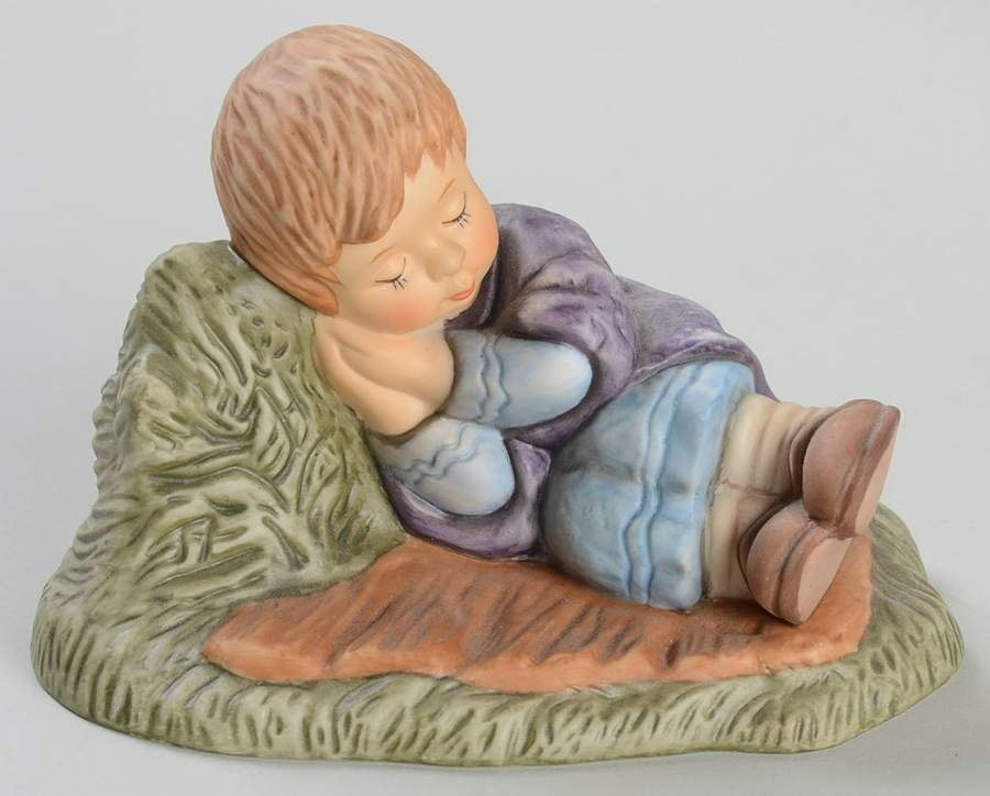 Berta Hummel Nativity Sleeping Shepherd-No Staff - No Box by Goebel-1