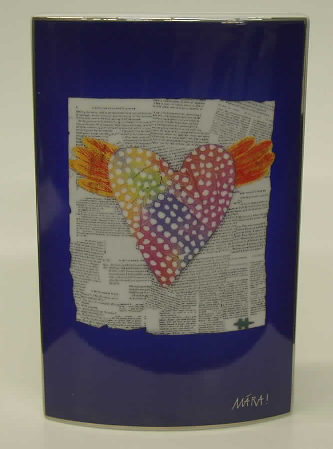 Artis Orbis - Maria Flying Hearts-Oval Vase - No Box by Goebel-1