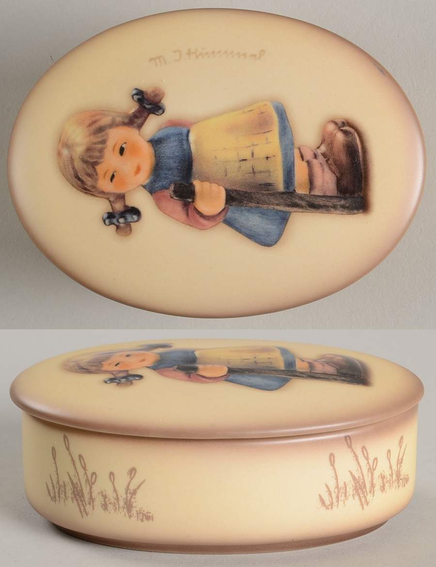 Hummel Boxes Pixie-Oval - Boxed by Goebel-1