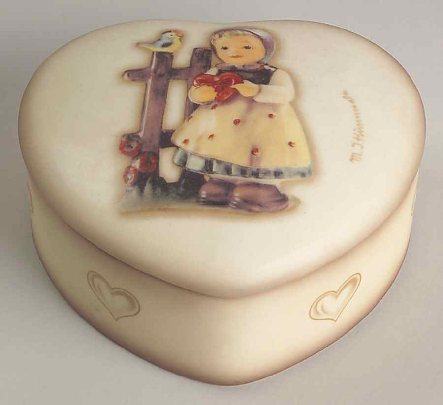 Hummel Boxes Sweet Greetings-Heart - No Box by Goebel-1