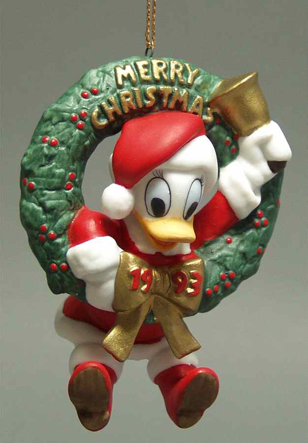 Disney Annual Ornaments Daisy Duck-Wreath - No Box by Grolier-1