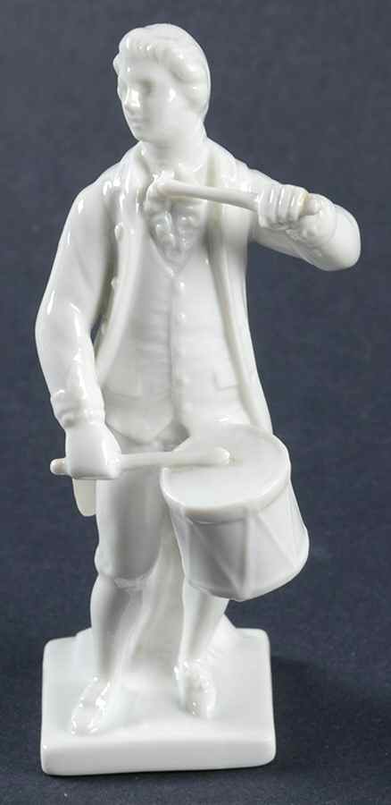 Richard Ginori Figurines Man With Drums - No Box by Ginori 1735-1