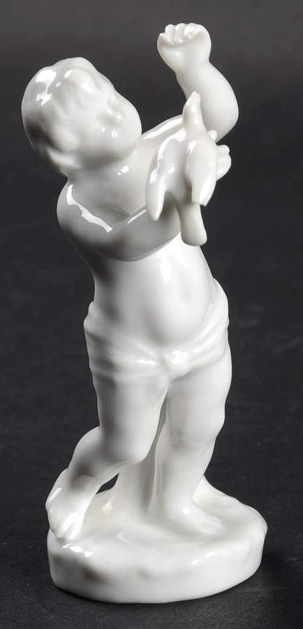 Richard Ginori Figurines Cherub With Small Bird - No Box by Ginori 1735-1