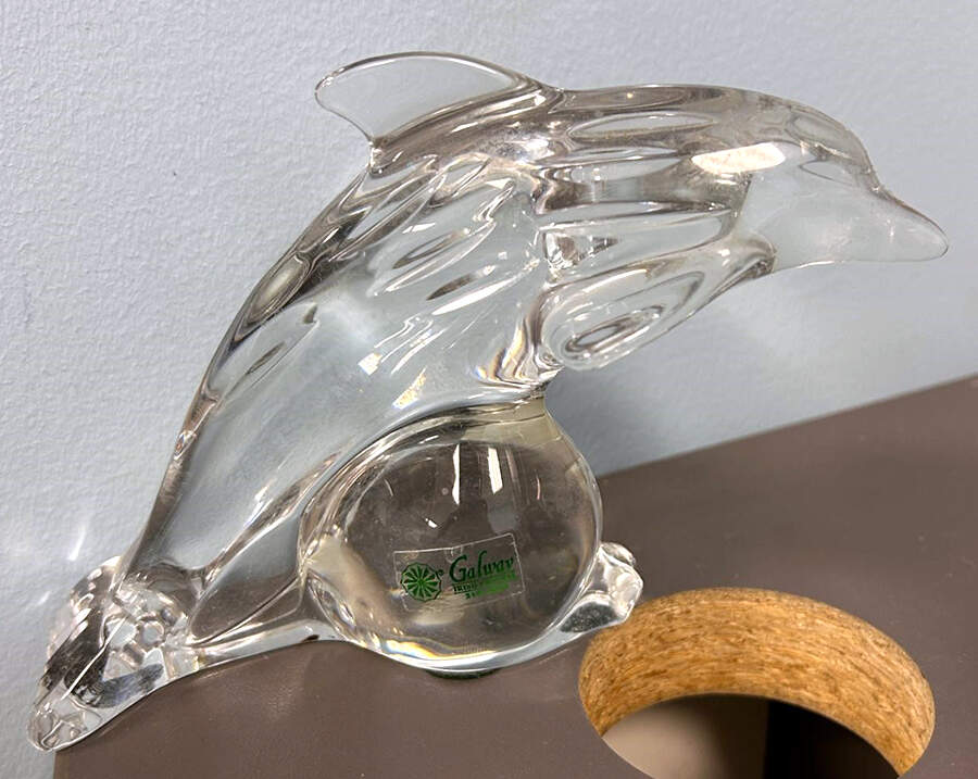 GALway Paperweight Dolphin - Boxed by Galway-1