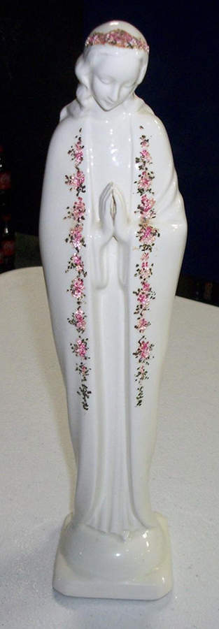 Madonnas (HM Mark) Madonna Without Halo-Floral - Boxed by Goebel-1
