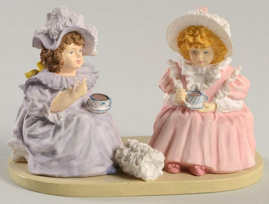 Maud Humphrey Bogart Figurine Tea And Gossip - Boxed by Hamilton Collection-1