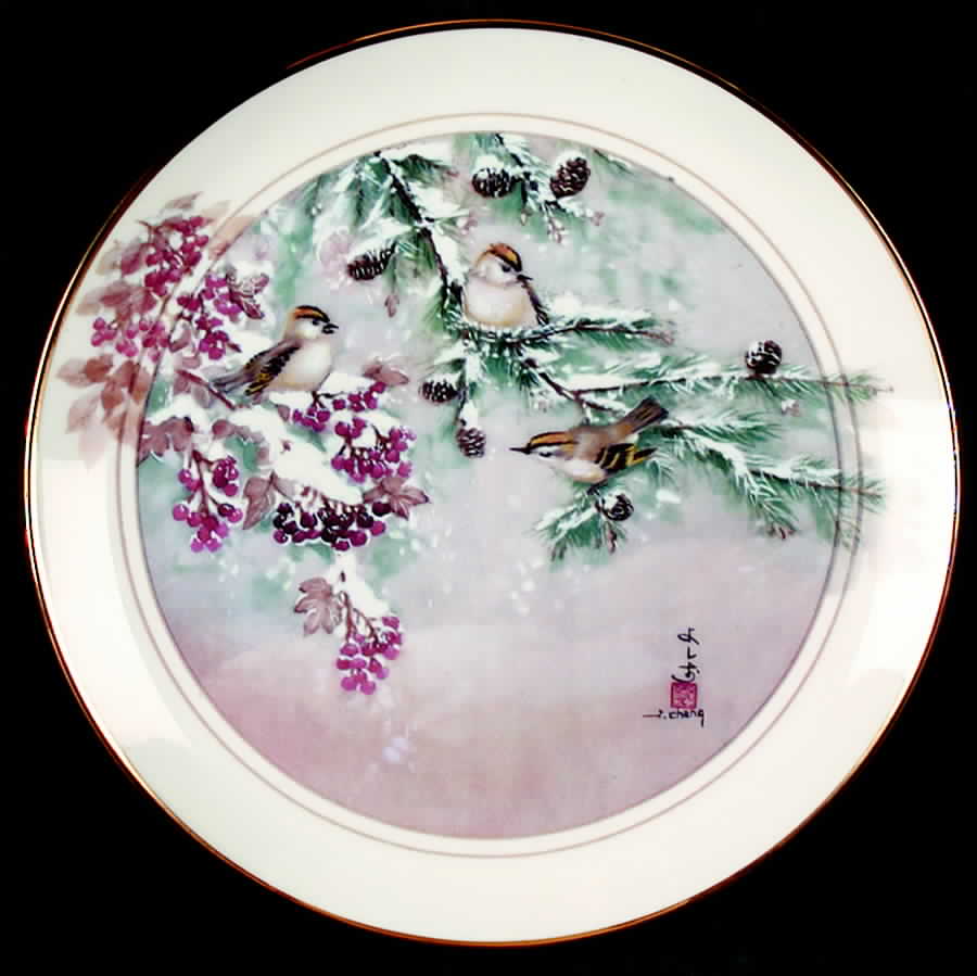 Birds of the Temple Gardens Imperial Goldcrest - Boxed by Hamilton Collection-1