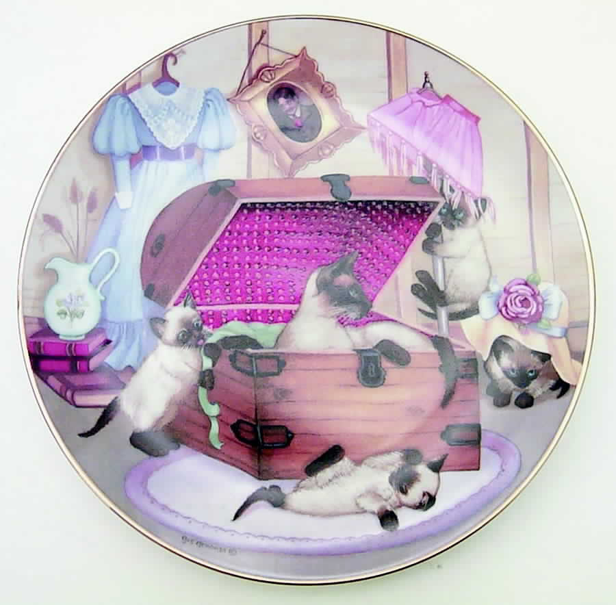 Country Kitties Attic Attack - Boxed by Hamilton Collection-1