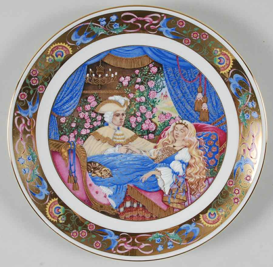 Golden Classics Sleeping Beauty - No Box by Hamilton Collection-1