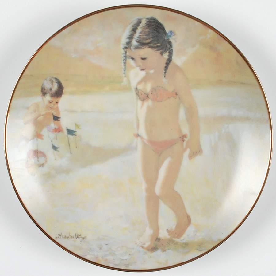 Summer Days of Childhood Little Beachcombers - Boxed by Hamilton Collection-1