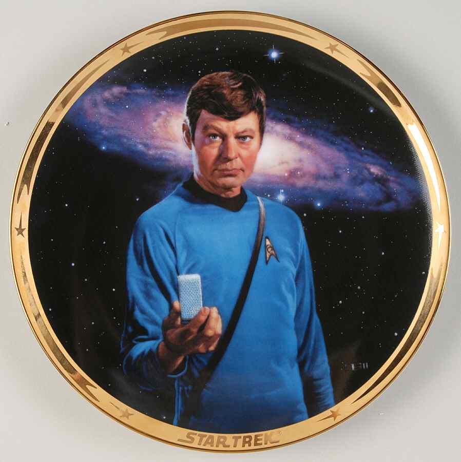 Star Trek-25th Anniversary McCoy - Boxed by Hamilton Collection-1