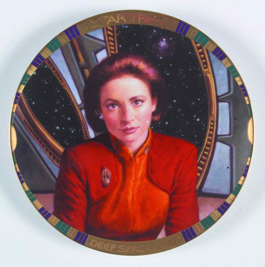 Deep Space Nine Major Kira Nerys - No Box by Hamilton Collection-1