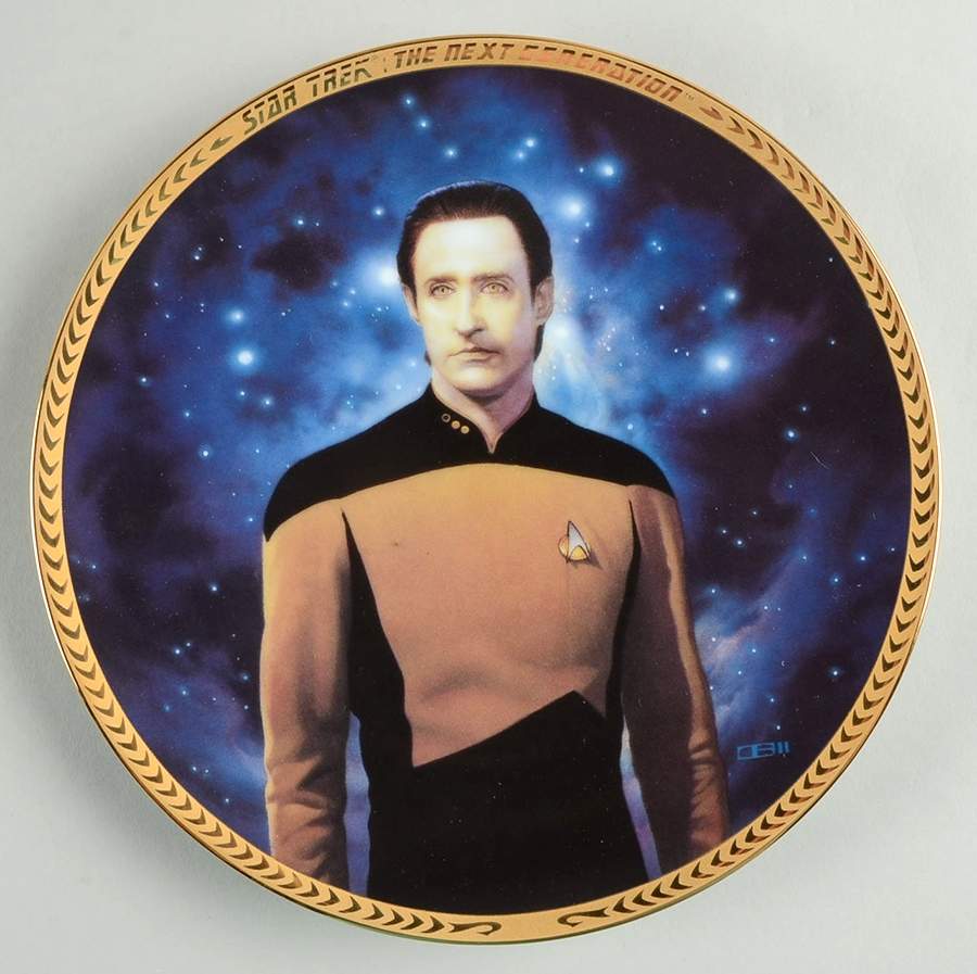 Star Trek Next Generation 5th Anniversary Lt Commander Data - No Box by Hamilton Collection-1