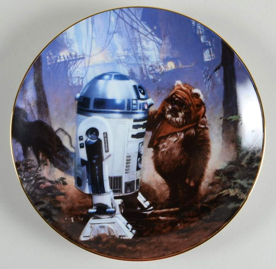 Star Wars R2 D2 And Wicket - Boxed by Hamilton Collection-1