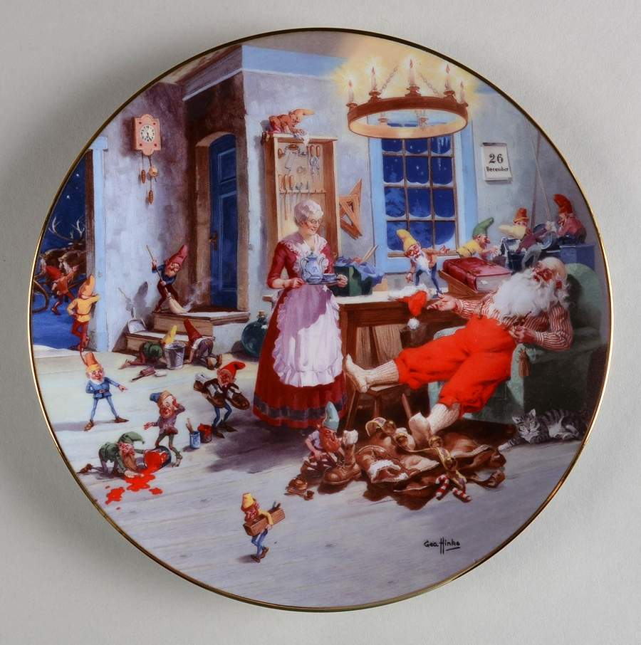 Classic American Santa Rest Ye Merry Gentlemen - Boxed by Hamilton Collection-1