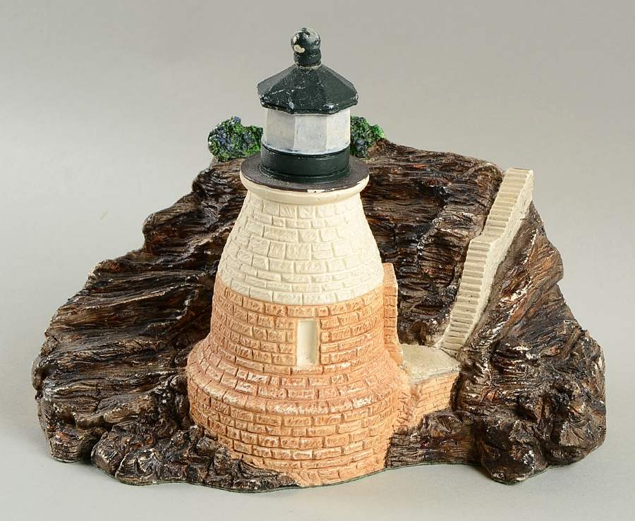 Northeast Region Castle Hill, Ri - Boxed by Harbour Lights-1
