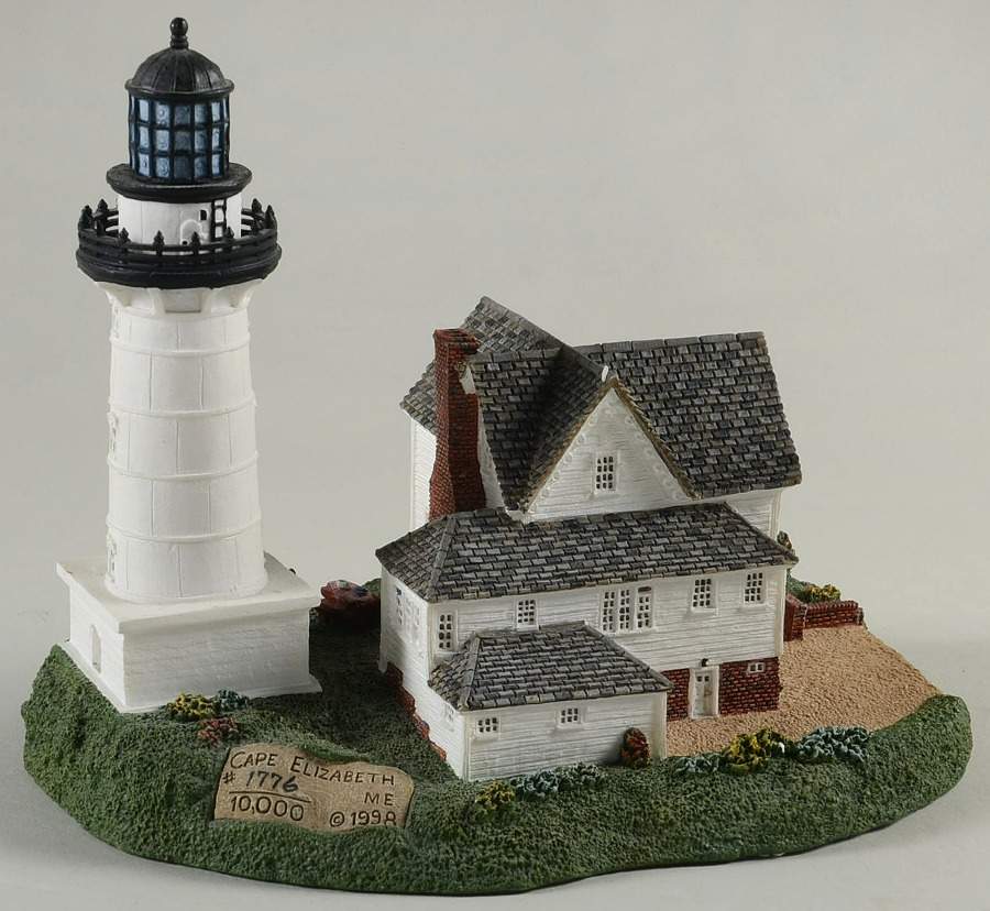 Northeast Region Cape Elizabeth, Me - Boxed by Harbour Lights-1